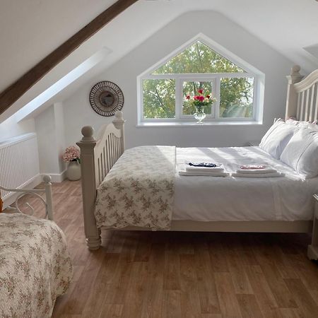 Pippin Lodge Llanwrda Kültér fotó